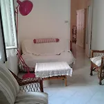 Casa A Nell'antico Borgo Nyaraló *