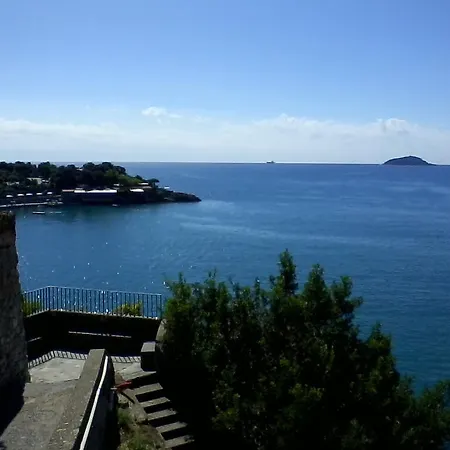 度假居 Casa A Nell'antico Borgo 莱里奇