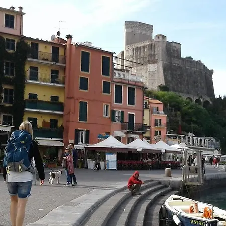 Casa A Nell'antico Borgo Lerici