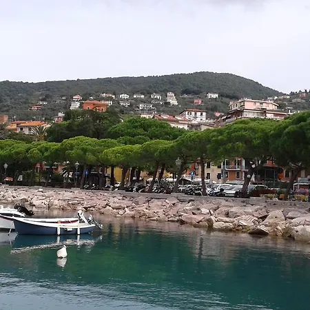 度假居 Casa A Nell'antico Borgo
