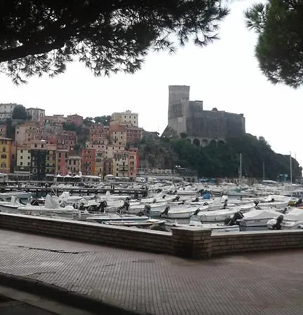 Casa A Nell'antico Borgo Lerici