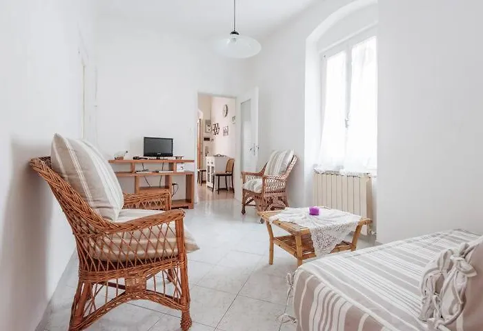 Casa A Nell'antico Borgo Lerici