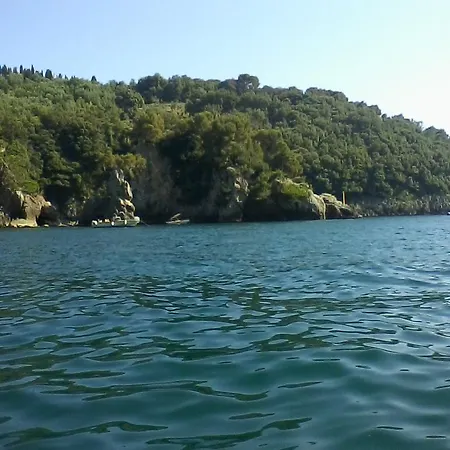 Ferienhaus Casa A Nell'antico Borgo Lerici