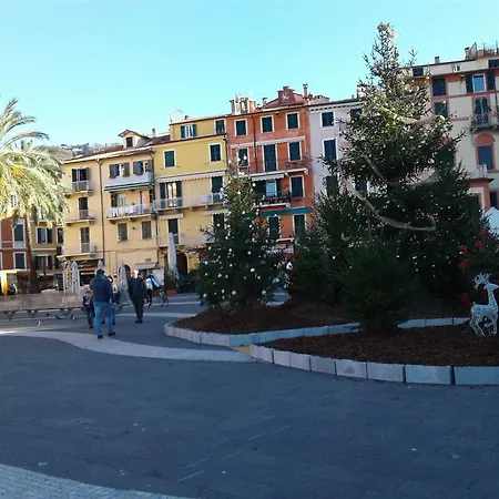 Casa A Nell'antico Borgo Ferienhaus