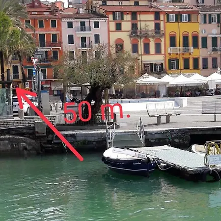 Casa A Nell'antico Borgo Dom wakacyjny Lerici