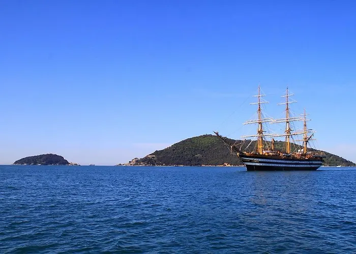 Casa A Nell'antico Borgo Σπίτι διακοπών Lerici